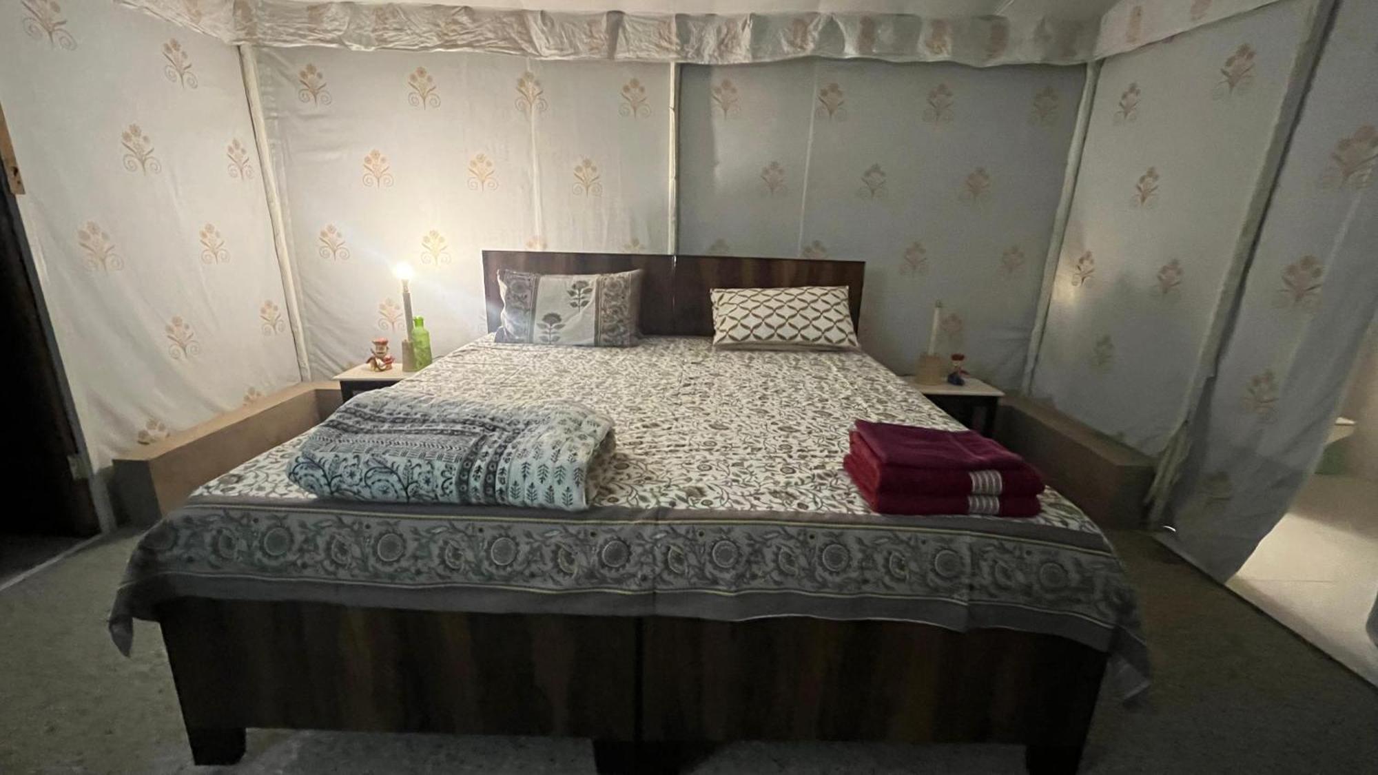 Happy Homestay Τζαϊπούρ Εξωτερικό φωτογραφία
